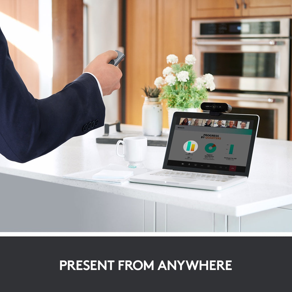 Logitech Spotlight Wireless Presentation Remote, 2.4 GHz and Bluetooth ...